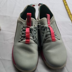 Clove  Gray Sneakers